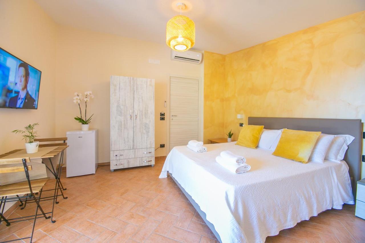 カステッランマーレ・ディ・スタービア Perla Stabia Bed & Breakfast エクステリア 写真