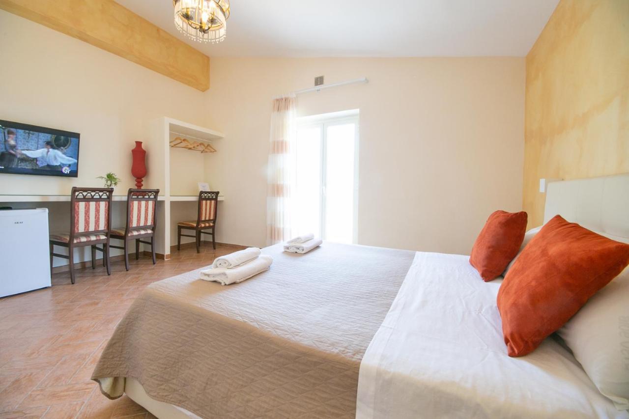 カステッランマーレ・ディ・スタービア Perla Stabia Bed & Breakfast エクステリア 写真
