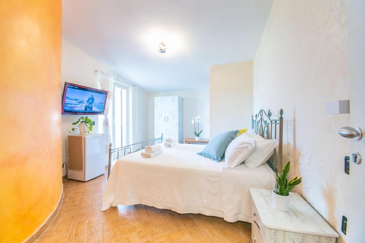 カステッランマーレ・ディ・スタービア Perla Stabia Bed & Breakfast エクステリア 写真